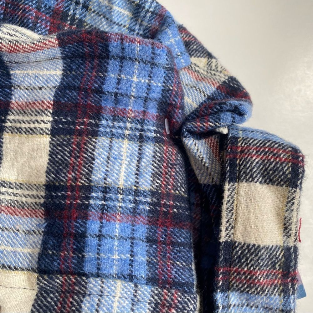 Montage Flannel, Size Large, Mens warm flannel button up shirt , long sleeve NWT - Picture 6 of 6